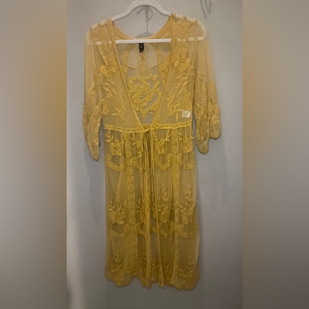 Windsor Yellow Lace Kimono